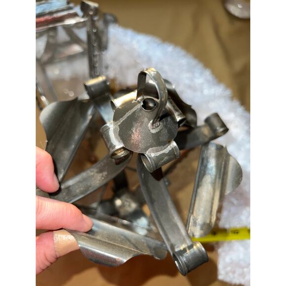 Vintage lanterns metal glass tea lights candles ornate decor - Picture 12 of 13